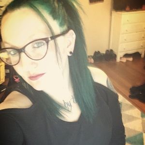 Meet your Posher, Ttheresa